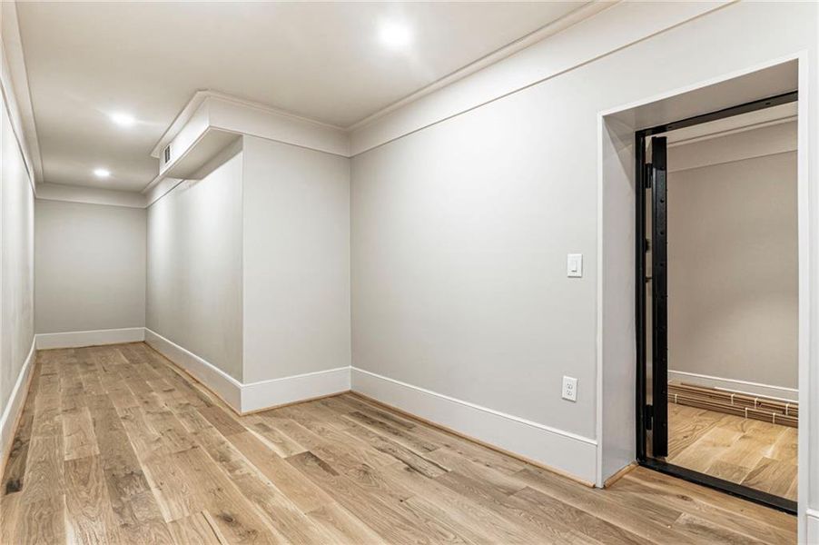 Spacious, unfurnished interior of a new home in , Alpharetta (Image 107).