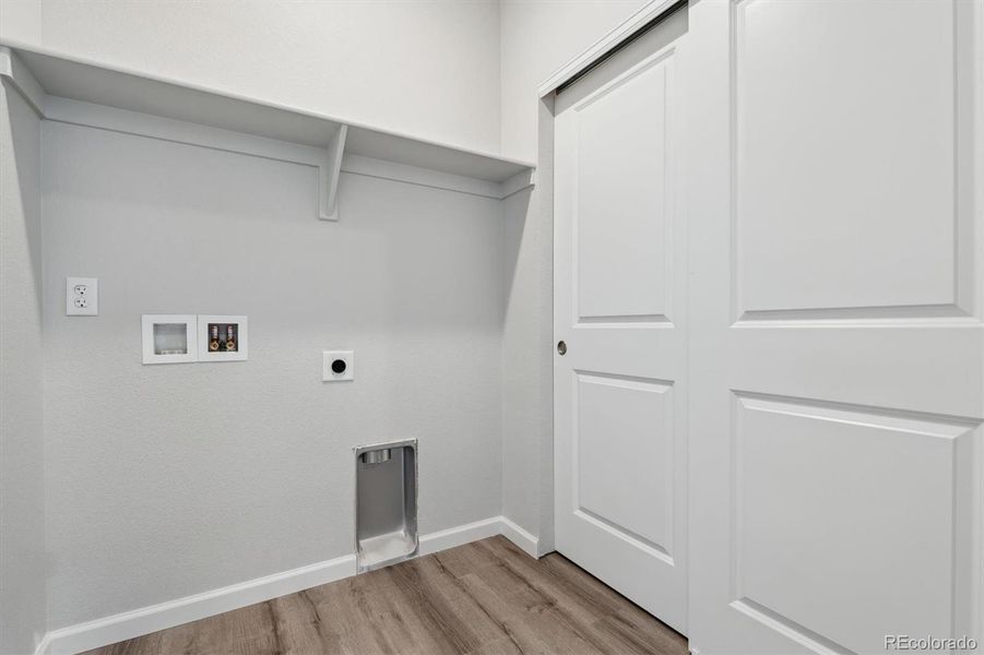 Spacious, unfurnished interior of a new home in Spring Valley Ranch, Elizabeth (Image 20).