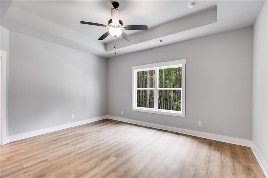 Spacious, unfurnished interior of a new home in , Buchanan (Image 29).