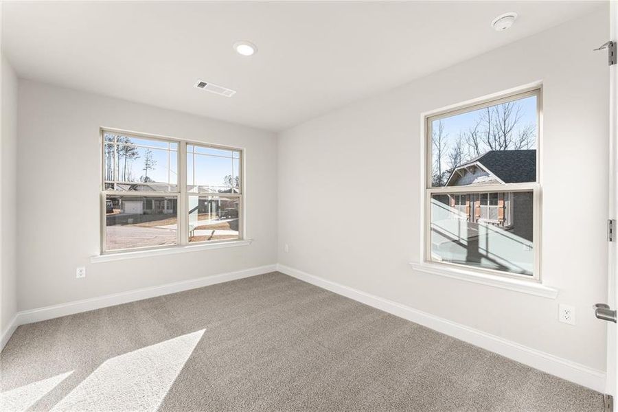 Spacious, unfurnished interior of a new home in Magnolia Villas, Cornelia (Image 41).