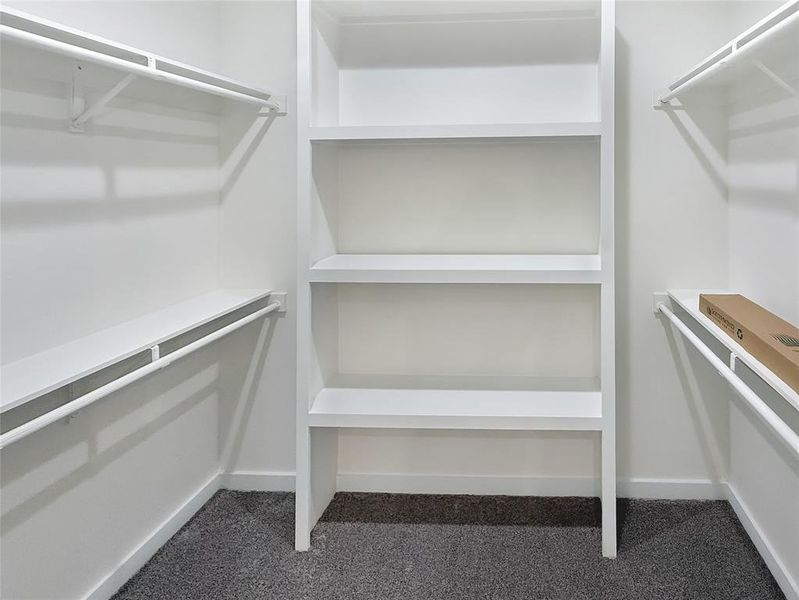 Image 21 of a home in .