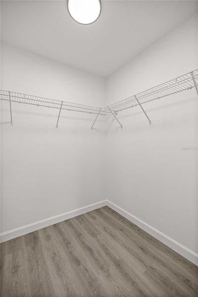 Spacious, unfurnished interior of a new home in , Dunnellon (Image 21).