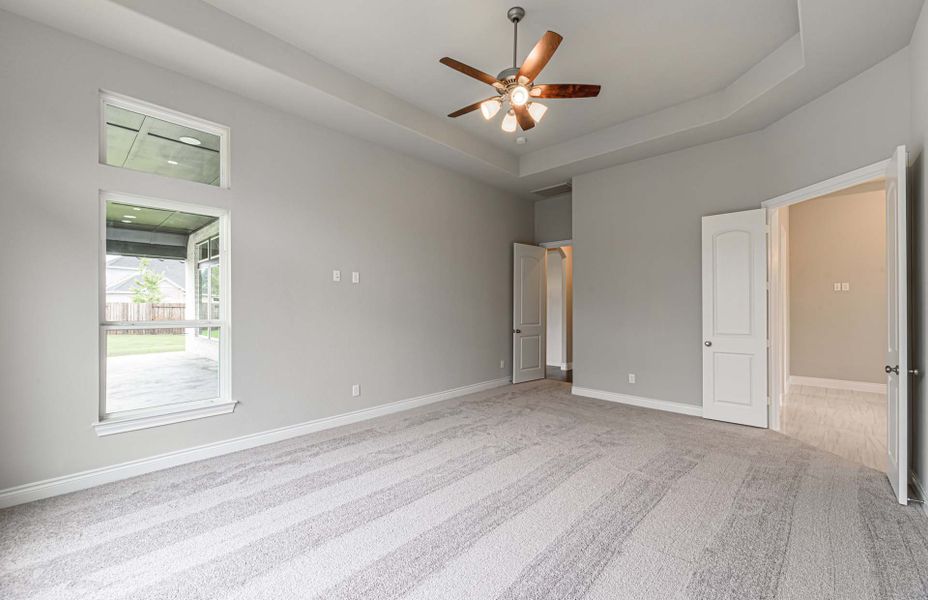 Representative unfurnished interior of a home built from the 4195 by Ravenna Homes in Artavia 70′, Conroe (Image 54). Representative unfurnished interior of a home built from the 4195 by Ravenna Homes in Artavia 70′, Conroe (Image 54).
