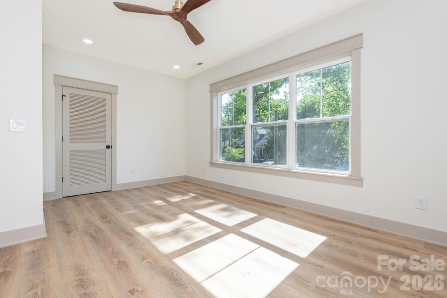 Spacious, unfurnished interior of a new home in , Charlotte (Image 30).