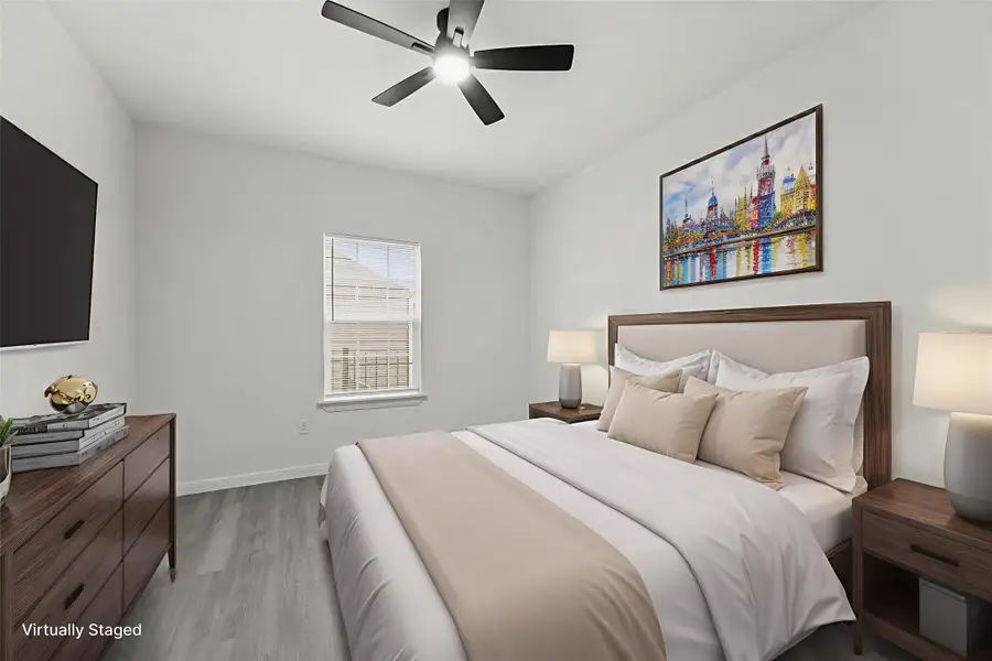 Furnished interior view inside a new home in , Texas City (Image 15).