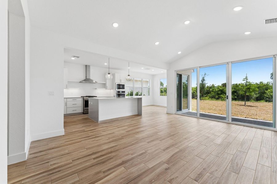 Kitchen, Dining Area & Great Room