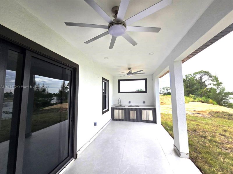 Image 16 of a home in .