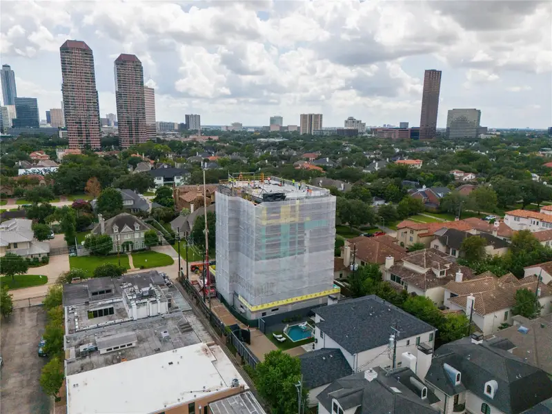 Unobstructed views from every angle — a true private retreat above the city. Unobstructed views from every angle — a true private retreat above the city.