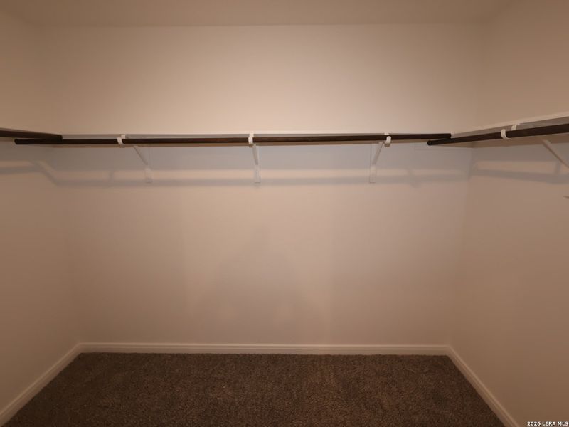 Spacious, unfurnished interior of a new home in Chaparral Ranch, Floresville (Image 13).