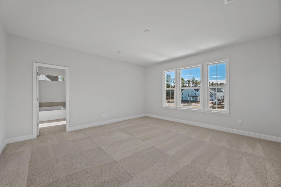 Spacious, unfurnished interior of a new home in Nexton, Summerville (Image 16).