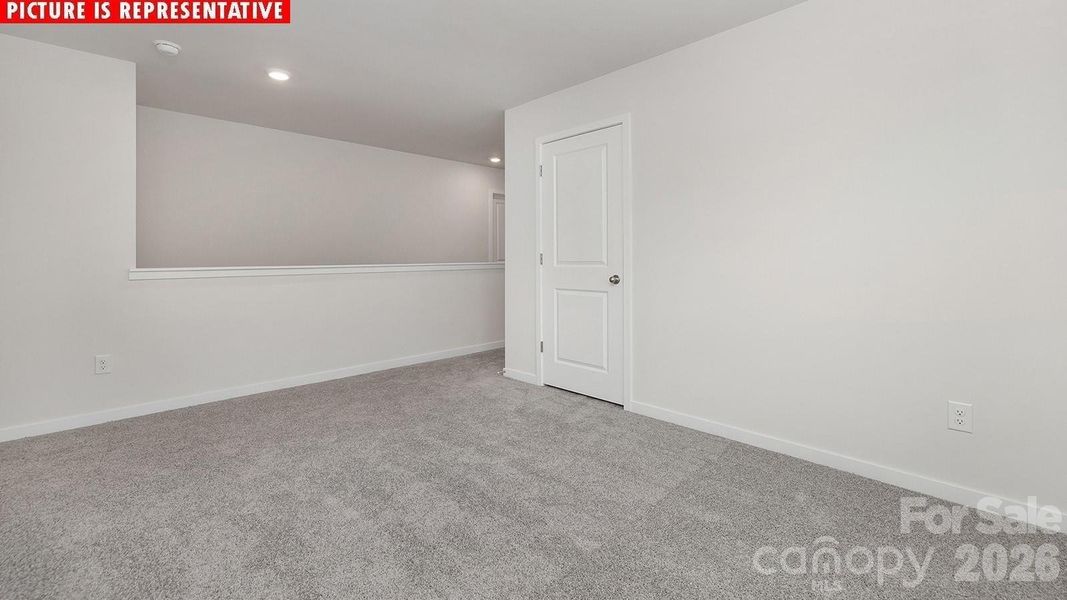 Spacious, unfurnished interior of a new home in Cardinal Creek, Charlotte (Image 20).