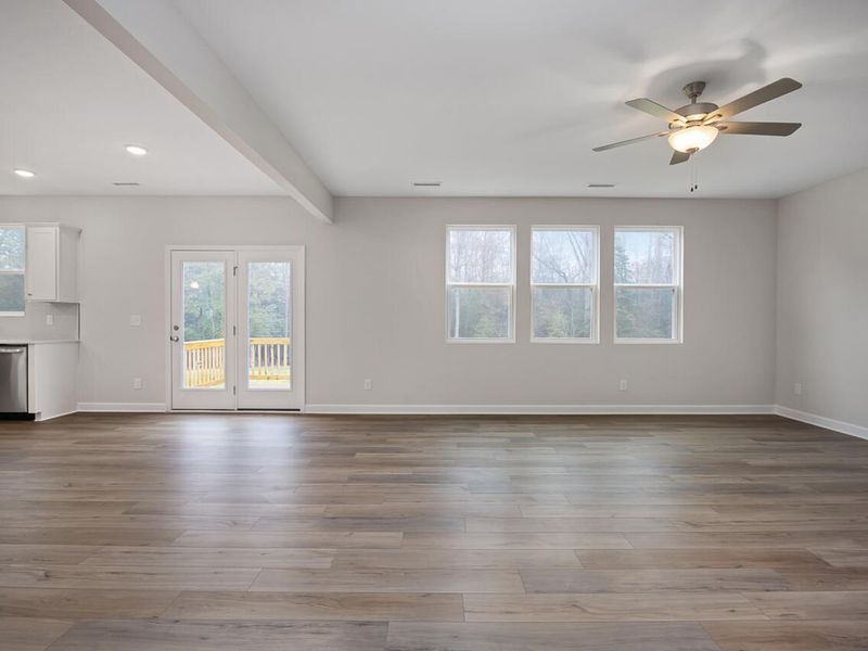 Spacious, unfurnished interior of a new home in Wellers Knoll, Lillington (Image 14).