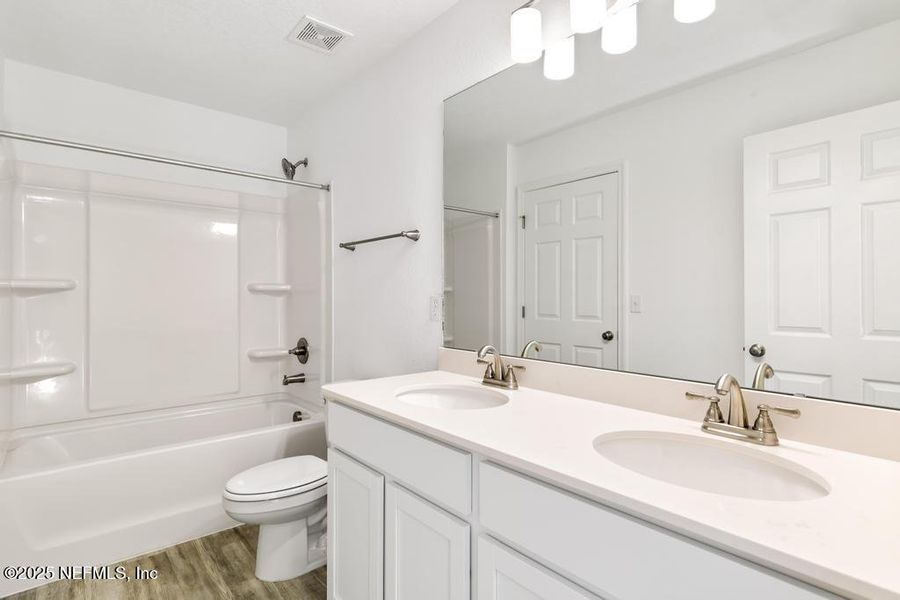 Furnished interior view inside a new home in , Jacksonville (Image 5).