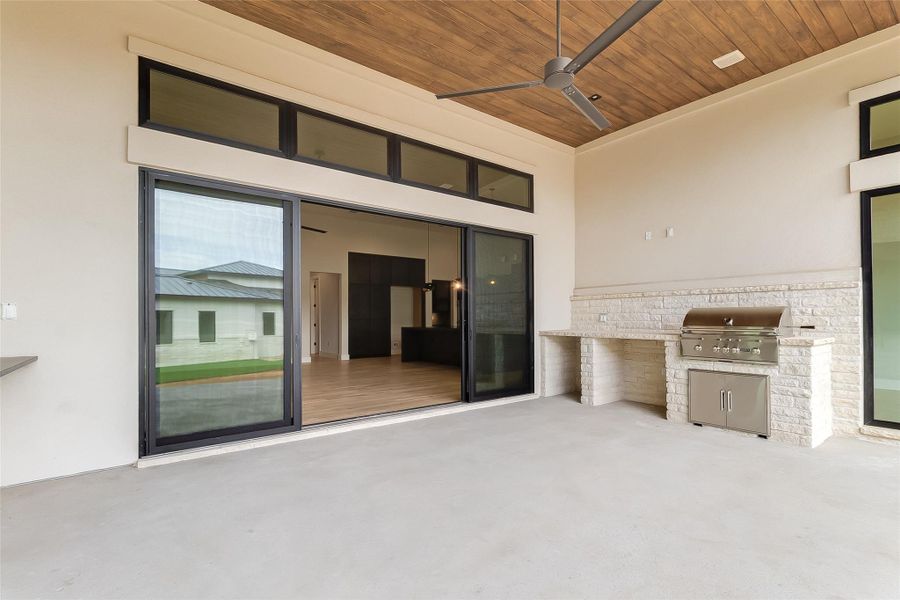 View of patio / terrace with ceiling fan View of patio / terrace with ceiling fan