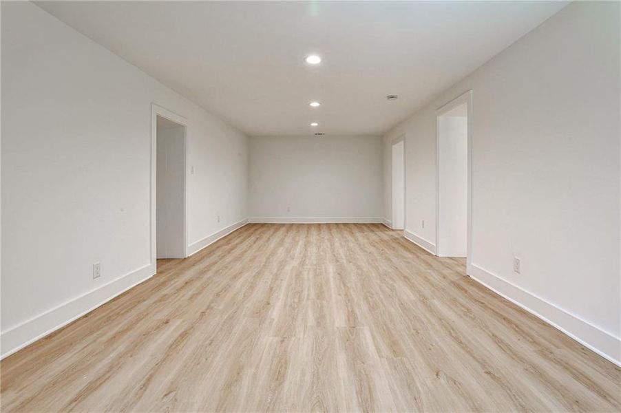 Spacious, unfurnished interior of a new home in , Decatur (Image 25).