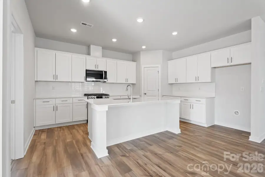 Furnished interior view inside a new home in Carpenter Farms, Lincolnton (Image 5).