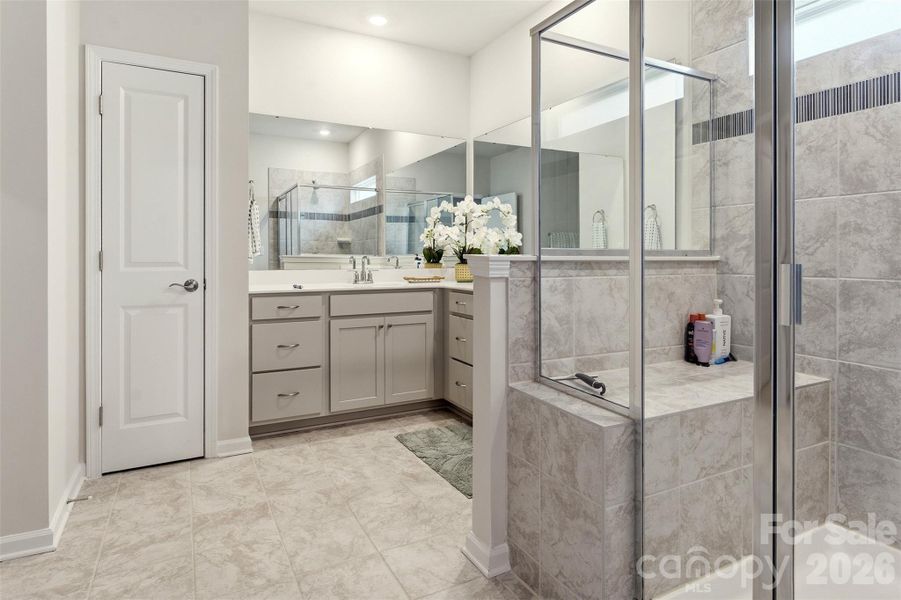 Furnished interior view inside a new home in Falls Cove at Lake Norman, Troutman (Image 20).