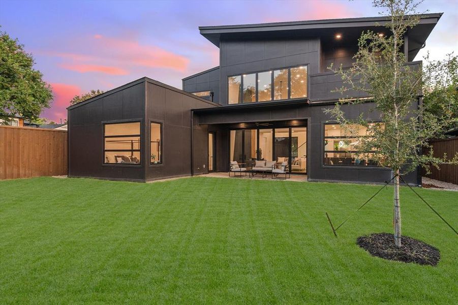 Front exterior of a new home in , Dallas, TX, highlighting curb appeal (Image 2). Front exterior of a new home in , Dallas, TX, highlighting curb appeal (Image 2).