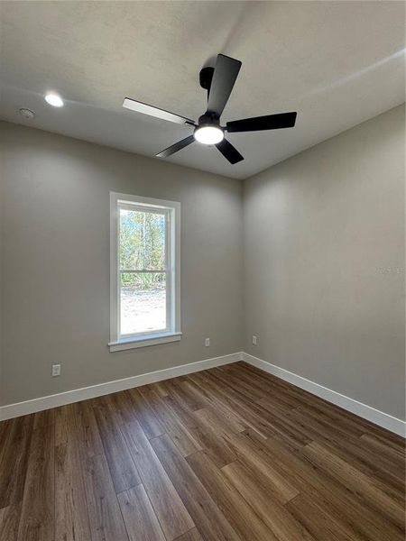 Spacious, unfurnished interior of a new home in , Chiefland (Image 44).