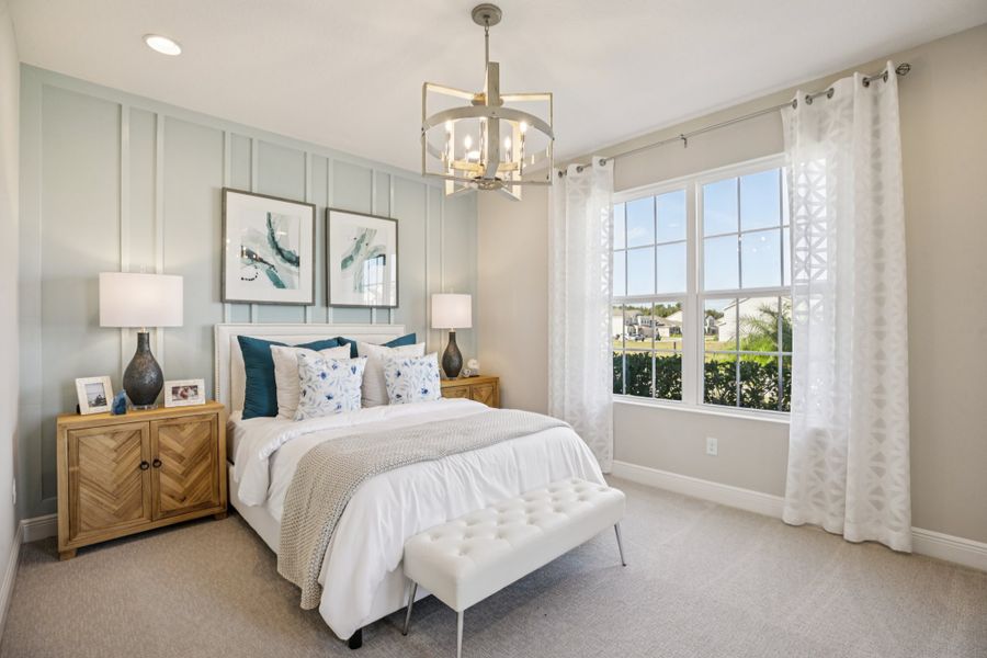 Representative furnished interior of a home built from the Palmer Executive by Risewell Homes in Bargrove Estates, Mount Dora (Image 19).