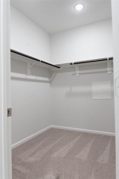 Spacious, unfurnished interior of a new home in Lakes at Black Oak, Magnolia (Image 17).