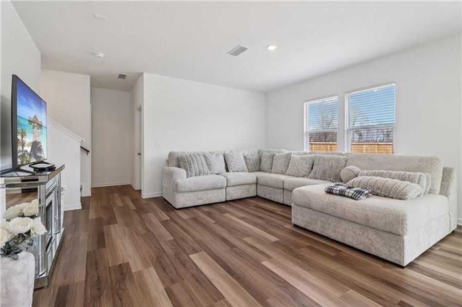 Furnished interior view inside a new home in , Gainesville (Image 15).