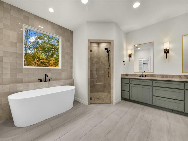 Furnished interior view inside a new home in , Weatherford (Image 11).