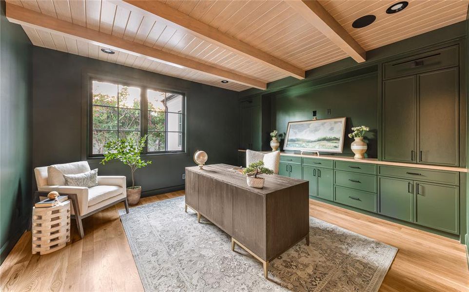 Furnished interior view inside a new home in , Dallas (Image 19). Furnished interior view inside a new home in , Dallas (Image 19).