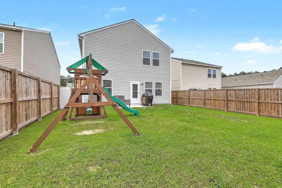 Exterior details and patio area of a home in Watson Hill, Summerville (Image 3).