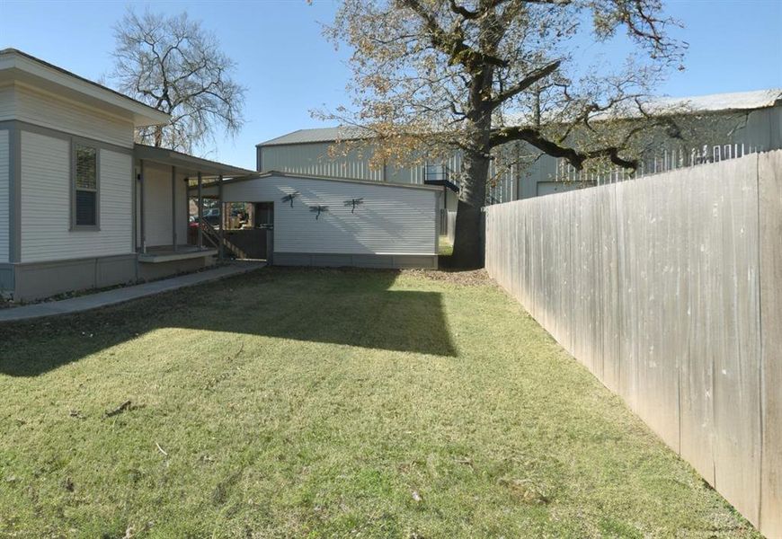Exterior details and patio area of a home in , Alba (Image 24).