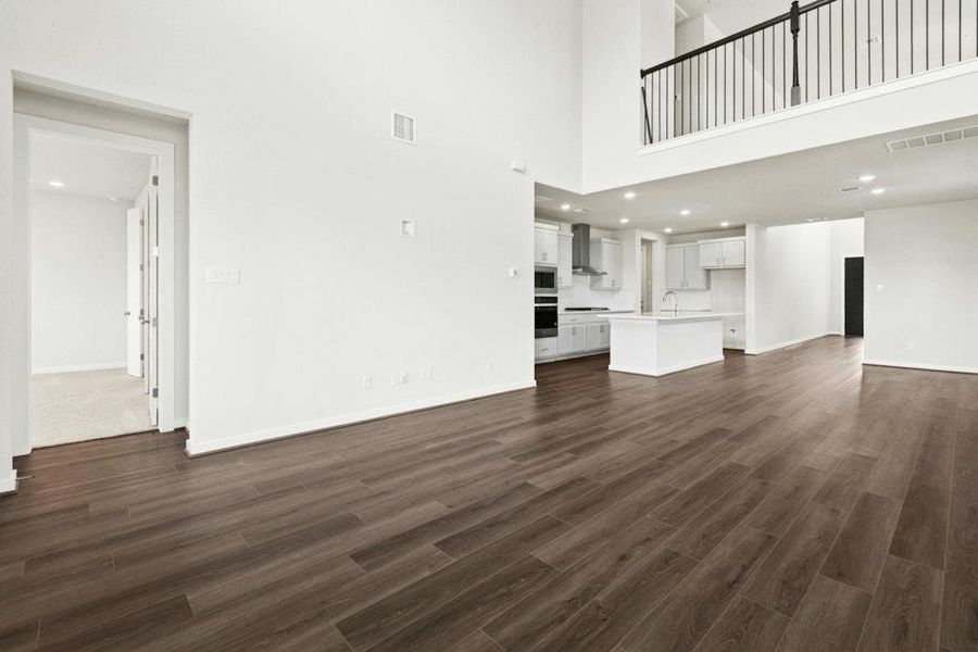 Spacious, unfurnished interior of a new home in Santa Rita Ranch, Liberty Hill (Image 23). Spacious, unfurnished interior of a new home in Santa Rita Ranch, Liberty Hill (Image 23).