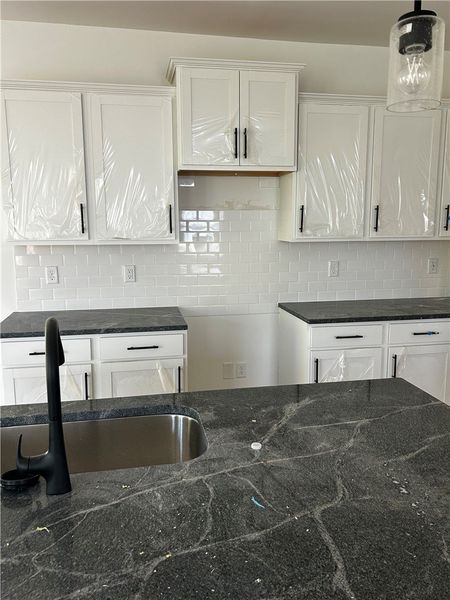 Image 13 of a home in Brownstone Park.