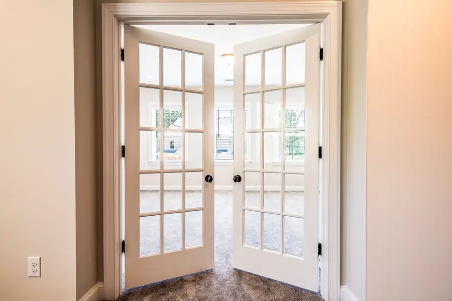 Representative unfurnished interior of a home built from the Pinehurst with 3rd Floor Retreat by Greybrook Homes in Edmunds Farm, Clover (Image 14).