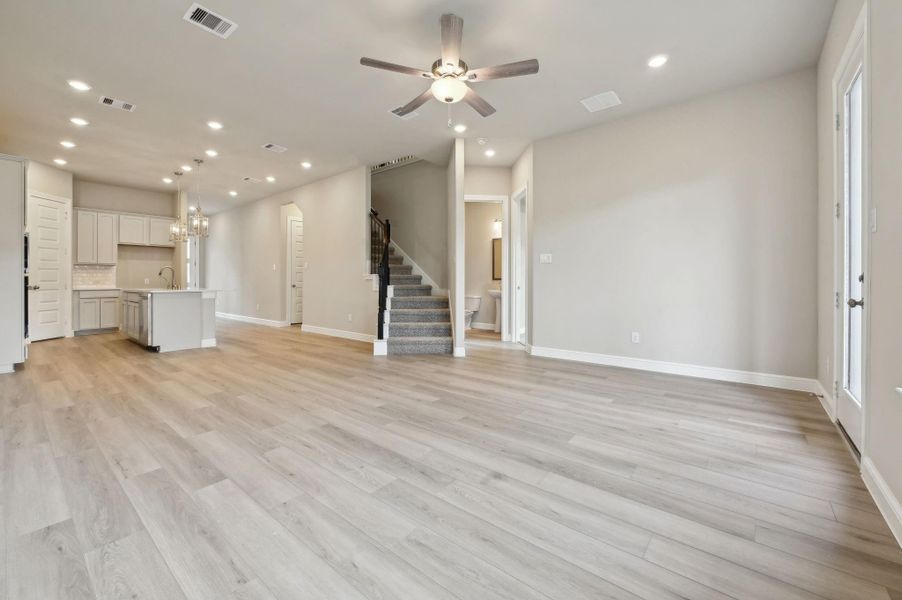 Photo is not of the actual home but is an inspirational photo of builder’s model home and may depict options, furnishings, and/or decorator features that are not included. Photo is not of the actual home but is an inspirational photo of builder’s model home and may depict options, furnishings, and/or decorator features that are not included.