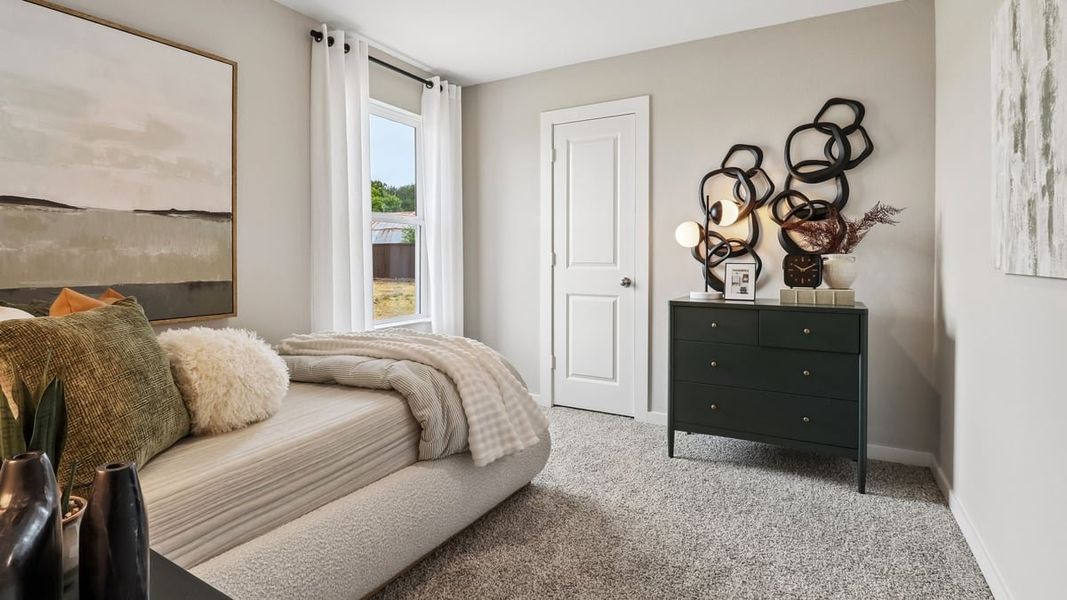 Furnished interior view inside a new home in Evergreen, Rosenberg (Image 23).