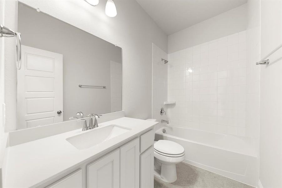 05. 14506 Herschel - 2ND Bath