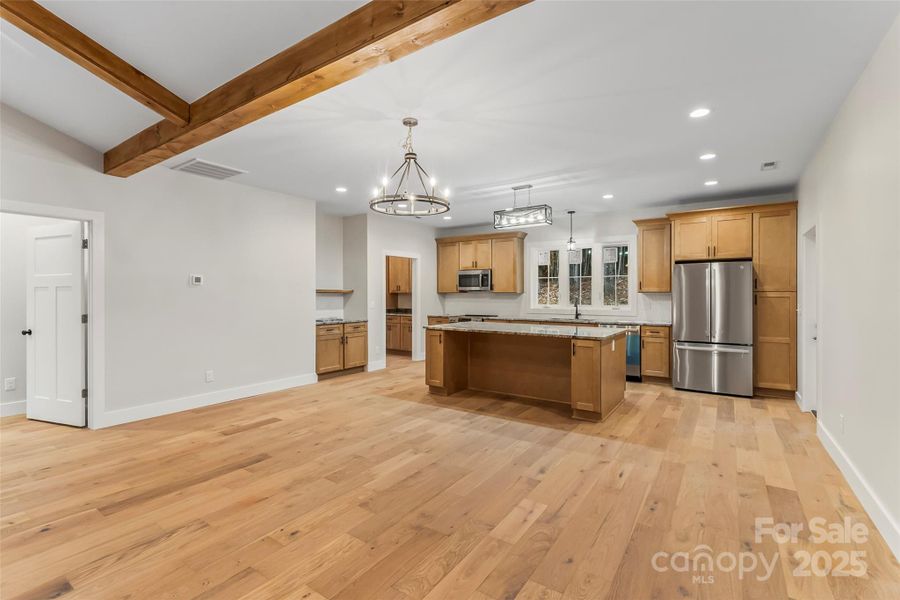 Image 42 of a home in .