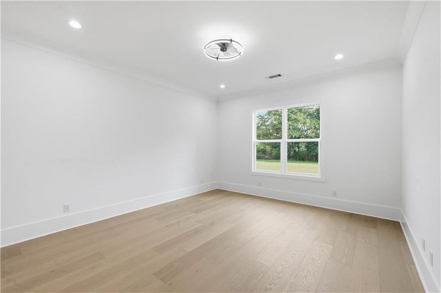 Spacious, unfurnished interior of a new home in , Monroe (Image 74).