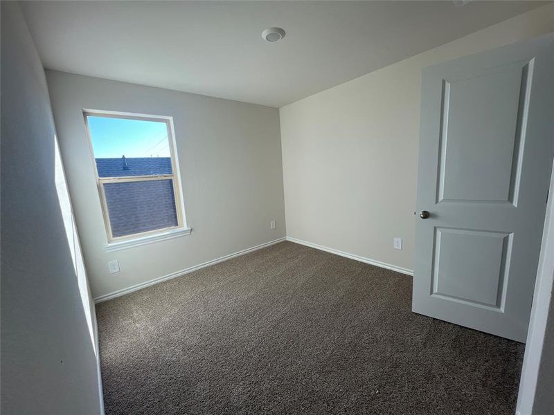 Spacious, unfurnished interior of a new home in Elevon, Lavon (Image 12).