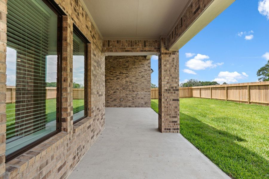 Exterior details and patio area of a home in Friendswood Trails, Friendswood (Image 29). Exterior details and patio area of a home in Friendswood Trails, Friendswood (Image 29).