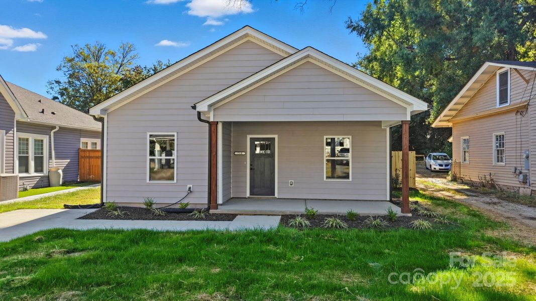 Front Yard Front Yard