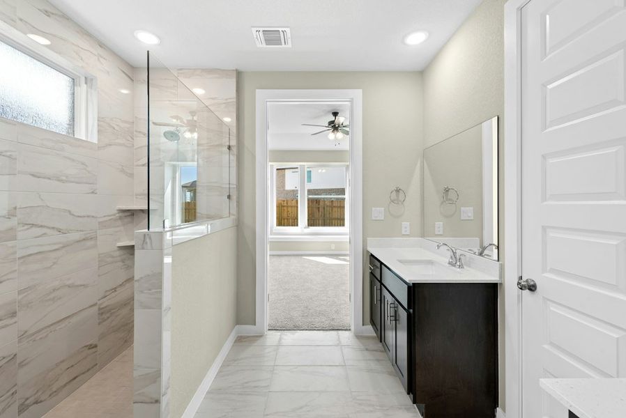 Furnished interior view inside a new home in University Heights, Round Rock (Image 10).