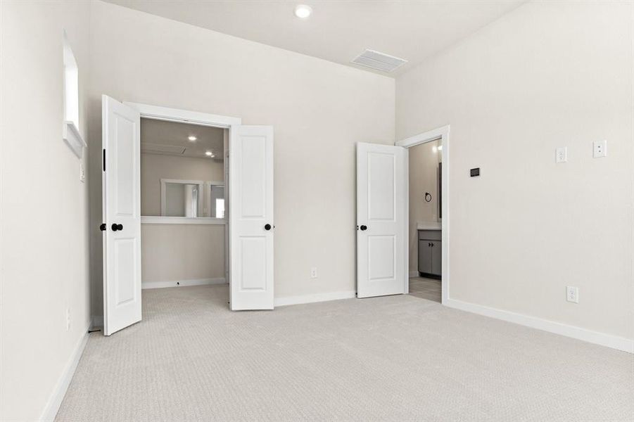 018-729TowerRoad-Wylie-TX-75098-PrimaryBedroom.jpg-SMALL 018-729TowerRoad-Wylie-TX-75098-PrimaryBedroom.jpg-SMALL