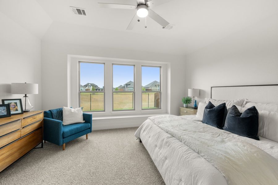Furnished interior view inside a new home in Panchasarp Farms, Burleson (Image 16).