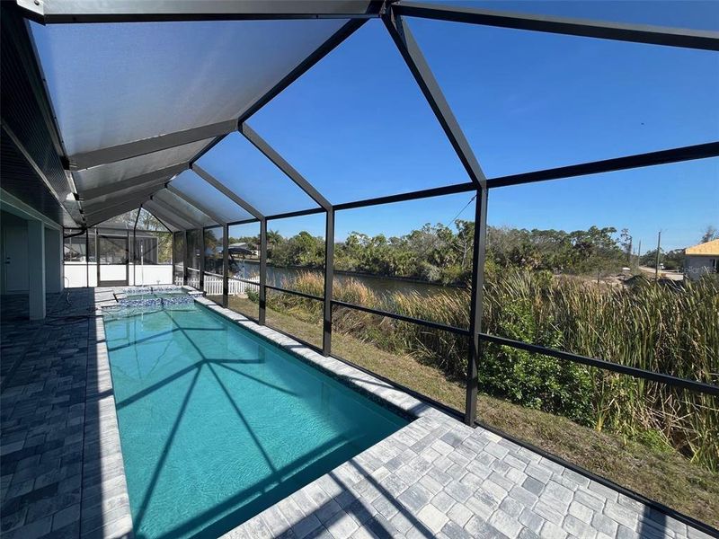 Exterior details and patio area of a home in , Port Charlotte (Image 3).