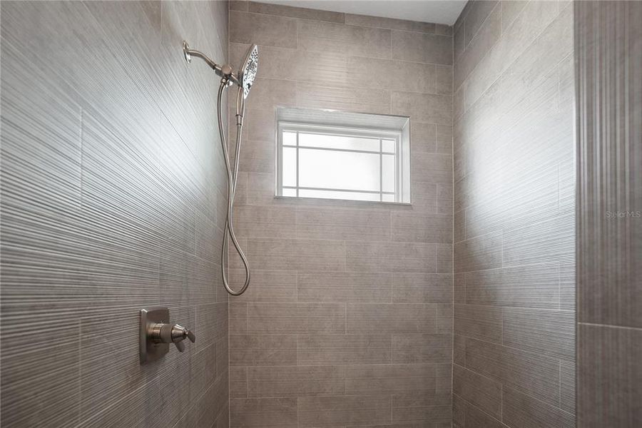 Furnished interior view inside a new home in , Lady Lake (Image 39).