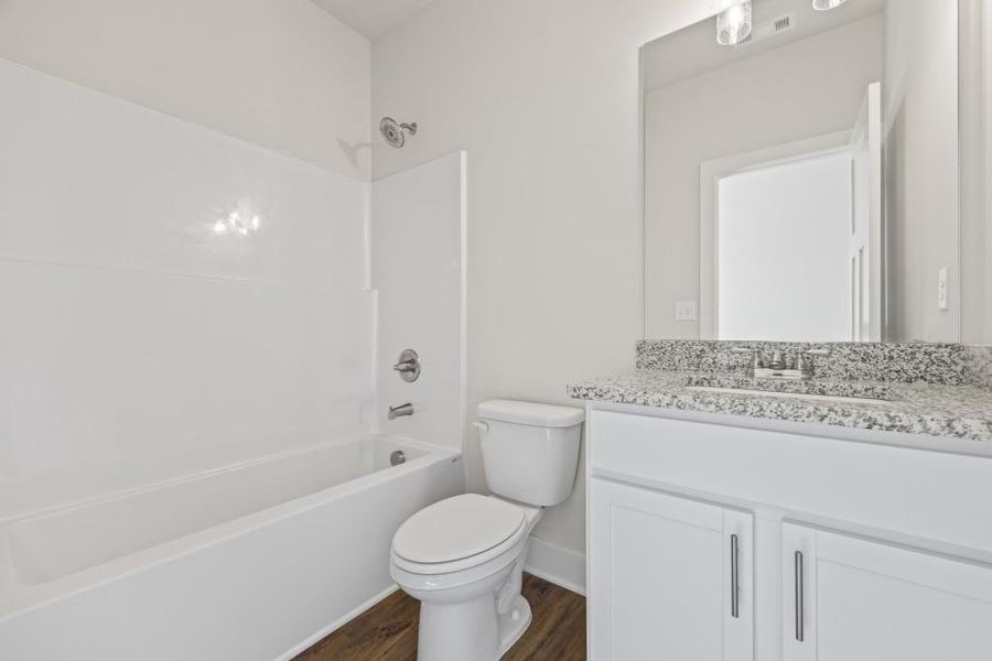 Furnished interior view inside a new home in , Hartwell (Image 9).