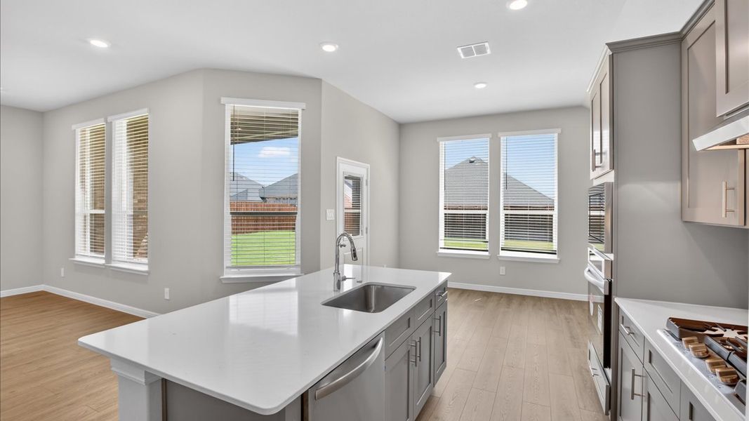 Furnished interior view inside a new home in Lakeview Pointe, Grand Prairie (Image 8).