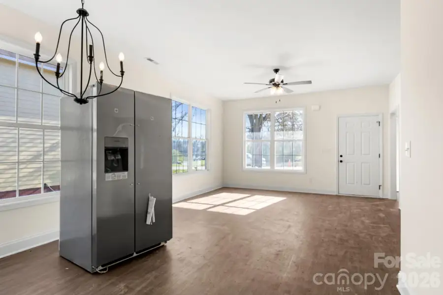 Spacious, unfurnished interior of a new home in , Rock Hill (Image 28).