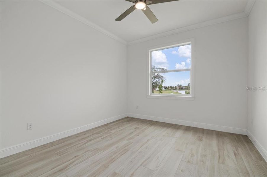 Spacious, unfurnished interior of a new home in , Punta Gorda (Image 15).